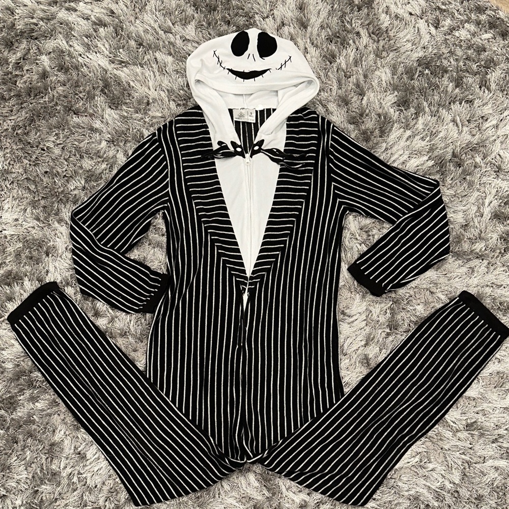 Disney Jack Skellington Nightmare Before Christmas Onesie Pajama S Small holiday
